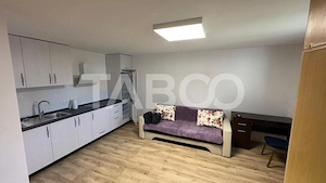 Apartament la prima inchiriere cu 2 camere in zona piata Cibin - imagine 2