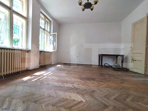 Casa istorica, 2 apartamnte, curte proprie- posibilitati multiple, zona Balcescu - imagine 8