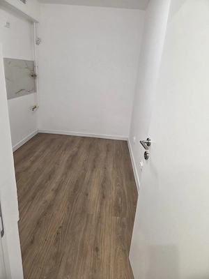 Vanzare Apartament 2 camere, parter, renovat recent, aproape de Parcul Carol - imagine 6