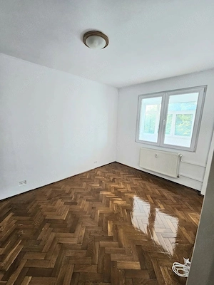 Apartament 2 cam zona Dristor - Rm Sarat - imagine 6