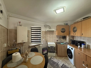 Apartament 2 camere-decomandat-zona Liceul de Muzica - imagine 5