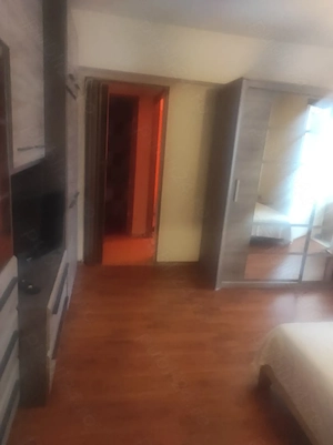 Ap  2 camere sdec etj 2 str Eminescu - imagine 4