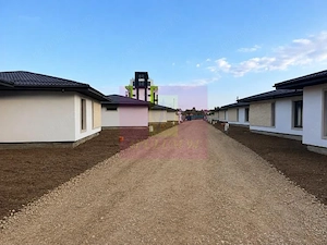 CASĂ PREMIUM  Smart PE UN SINGUR NIVEL | 500 MP TEREN | ANSAMBLU PRIVAT 10 case - imagine 15