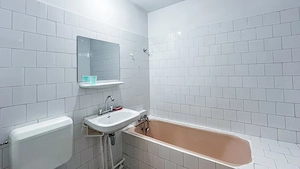 Apartament 3 Camere, 2 minute mers pe jos Metrou Pacii, 2 Bai - imagine 7