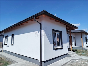 Duplex pe plan - teren generos - zona linistita