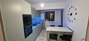 Apartsment 3 camere complet mobilat - imagine 3