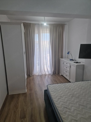 apartament bloc nou centru - imagine 4