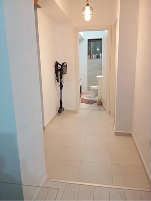 De vanzare Apartament 3 camere, Al. Vasile Goldiș- ansamblu 2021, mobilat complet + 2 locuri parcare - imagine 10
