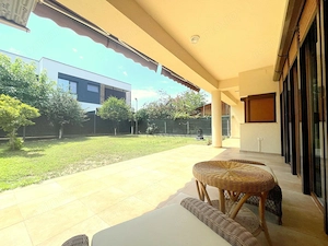 Cas #259; 5 camere, 240 mp, garaj  #537;i gr #259;din #259; proprie – Nordul Timi #537;oarei - imagine 2