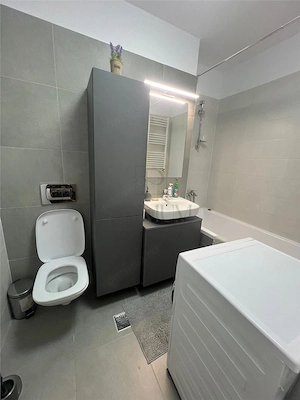 Apartament 3 camere, 2 b #259;i, parcare subteran #259; – zon #259; central #259; - imagine 6