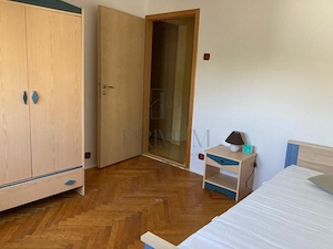 Apartament 3 camere | Bucovina | Decomandat | 2 Balcoane | 2 Bai | 400 € - imagine 4