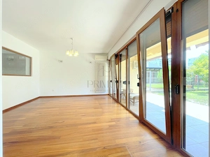 Cas #259; 5 camere, 240 mp, garaj  #537;i gr #259;din #259; proprie – Nordul Timi #537;oarei - imagine 11
