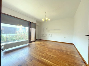 Cas #259; 5 camere, 240 mp, garaj  #537;i gr #259;din #259; proprie – Nordul Timi #537;oarei - imagine 13