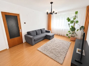 Apartament 3 camere, parter inalt cu  balcon, bloc reabilitat, langa metrou, Parcul Drumul Taberei - imagine 2