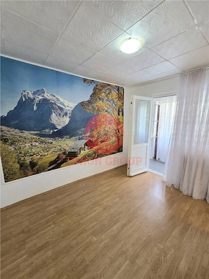 Apartament 3 Camere, Semidecomandat, zona Badea Cartan - imagine 10