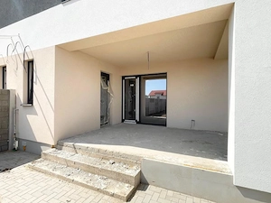 Duplex superb, 4 camere, 300 mp teren - Mosnita Noua - imagine 13