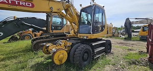 Excavator pe roti Komatsu PW 170 - imagine 4