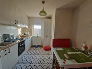 Apartament 3 camere de vanzare - imagine 4