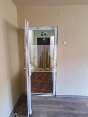 Apartament 2 camere recent renovat – Zona Calea Șagului - imagine 8