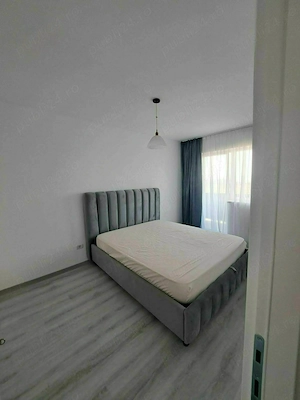 Inchiriez apartament 2 c in Sanpetru cu parcare - imagine 4