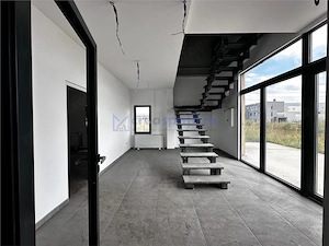Hala 2300mp, Miroslava Industrial Park - imagine 13