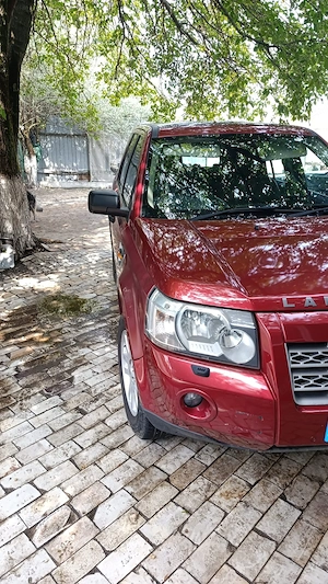 Land Rover Freelander 2