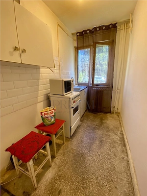 Sagului, apartament 2 camere, semidecomandat, parter - imagine 3