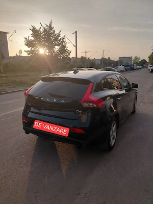 Volvo v40 D4  - imagine 3