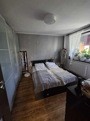 Vanzare Apartament 4 camere, 2 băi, balcon mare, centrala, boxa – Drumul Taberei - imagine 6