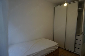Langa Spitalul Judetean. Centrala termica proprie. Mobilat si utilat. - imagine 8