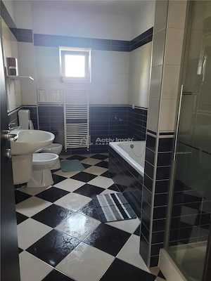 Apartament - 3 camere - Cristian - imagine 4