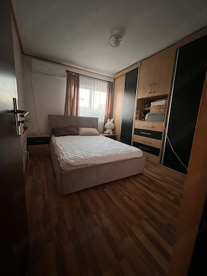 Soarelui. Mobilat si utilat. Bloc izolat termic exterior cu acoperis. Decomandat