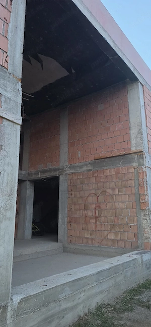 Casă la roșu, 520 mp utili, teren 1.585 mp   Strejnicu - imagine 9