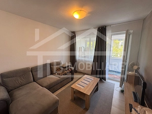 Apartament cu 2 camere, 50 mp, decomandat, Zona Aleea Carpati