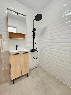 Apartament 2 camere. Decomandat. Cu Parcare.  La 5 min metrou Aparatorii Patriei - imagine 6