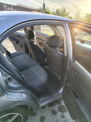 Vând Chevrolet Aveo 2008 - imagine 2