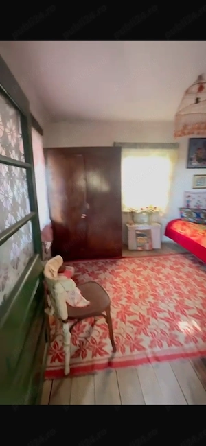 Casa batraneasca locuibila,Varvoru De Jos - imagine 5