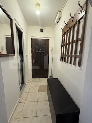 Apartament cu 2 camere, 35 mp, zona Micro 14 - imagine 8