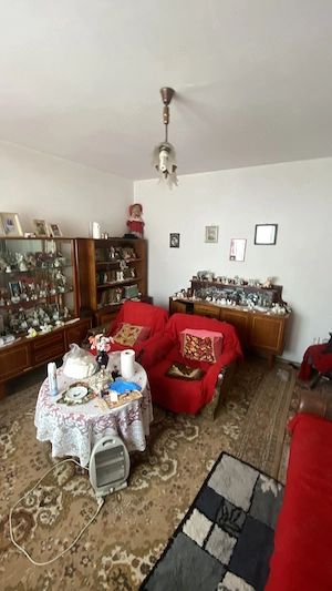vanzare apartament - imagine 2