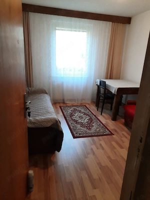 Camera de inchiriat ( doua camere ) - imagine 4