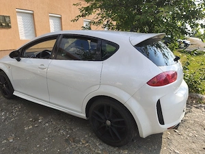 Seat Leon model sport. motor 1.4 cmc benzina an 2010 - imagine 8