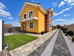 Casa Individuală în Dragsina -250mp /850mp teren - 2 garaje Comision 0 - imagine 3