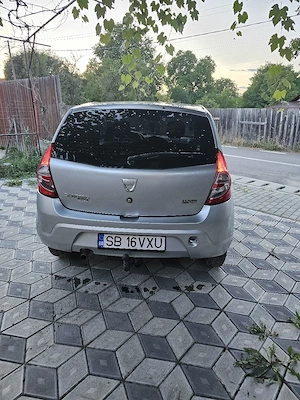 Dacia sandero benzina si GPL - imagine 5