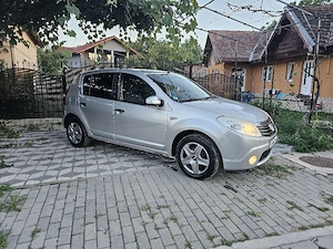 Dacia sandero benzina si GPL - imagine 3