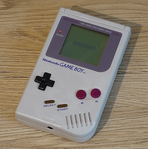 Consola portabila Nintendo Gameboy DMG clasic, pe gri