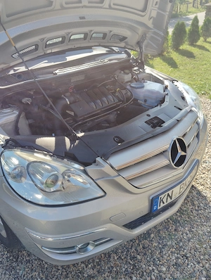 Mercedes B Class 180CDI - imagine 7