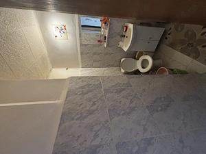 Vând apartament cu 3 camere și 2 băi în zona Militari    - imagine 9