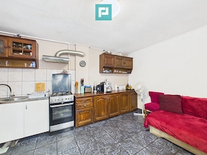 Casă cu 3 camere de vânzare în zona Bujac - imagine 7