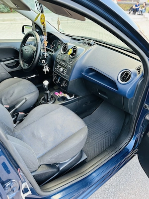 Ford Fiesta Mk5 1.4 TDCI 2006 Euro 4 - imagine 7