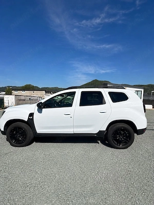 Dacia Duster 2024   1.3 TCe 150 CP   AUTOMAT   14.000 KM - imagine 4
